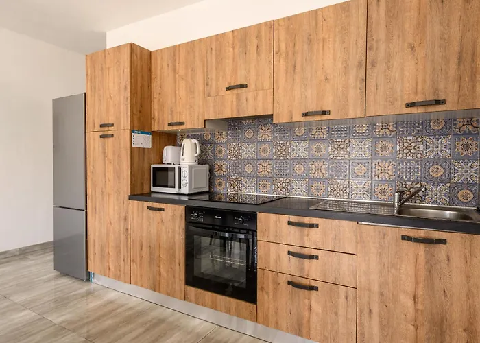 F11 Modern And Bright In Malta