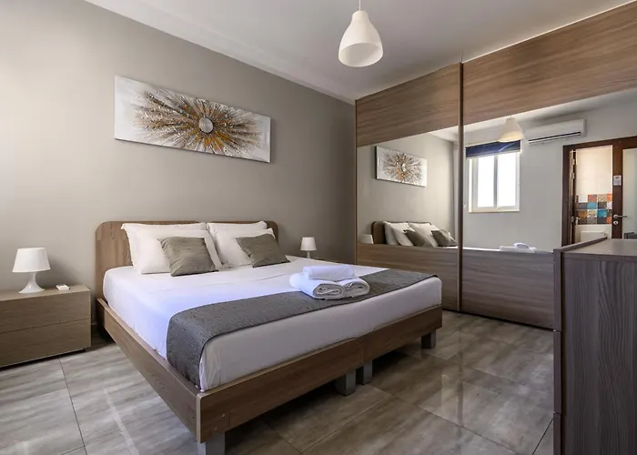 Apartment F11 Modern And Bright In Malta *