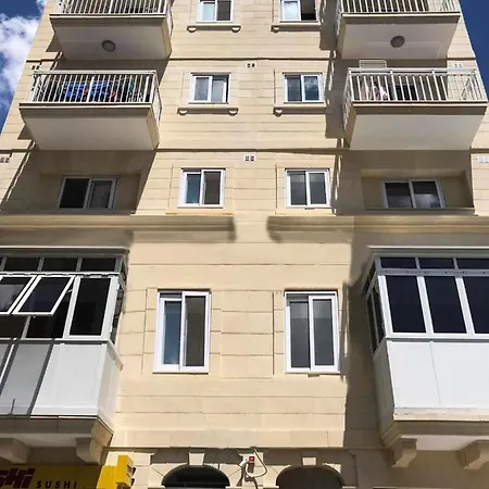 F11 Modern And Bright In Malta Msida
