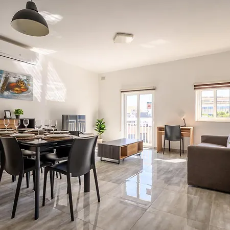 Appartamento F11 Modern And Bright In Malta Msida