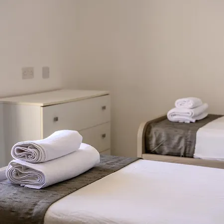 דירה F11 Modern And Bright In Malta *