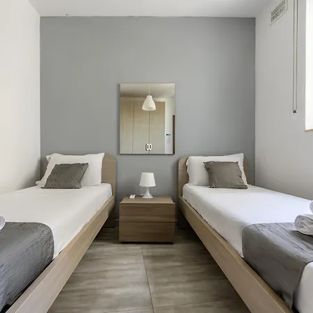 F11 Modern And Bright In Malta *