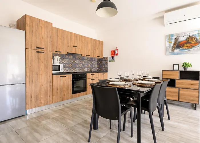 F11 Modern And Bright In Malta Apartamento *